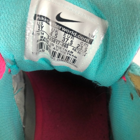 Airmax 90’s youth size 5 - Picture 7 of 7